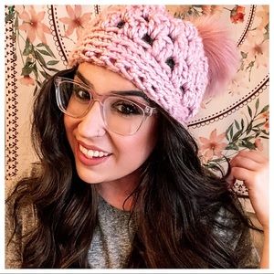 Meet your Posher, Val